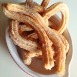 Churros espagnols – Ces beignets, ils aiment la compagnie d'un chocolat chaud bien épais.