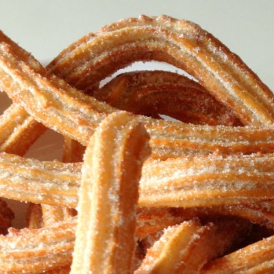 Churros espagnols - Les churros font partie de la famille des beignets.