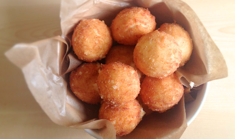 Boulettes de Cantal - Il n'y a rien de mieux que de délicieuses boulettes au fromage maison!