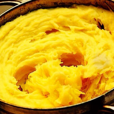 Purée de pommes de terre avec jaune d’œuf - La vraie purée de pommes de terre maison, c'est tout de même autre chose.