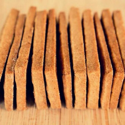 Speculoos - Recette facile - les spéculoos sont un dessert croquant sous la dent et craquant pour les enfants.