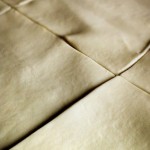 Petits feuilletés au Roquefort - Carrés de pâte feuilletée.