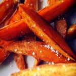 Frites de patates douces au paprika - Frites de patates douces assaisonnées à la fleur de sel.