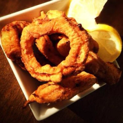 Beignets de calamars frits - Ces beignets croustillants sont un vrai régal que l'on peut s'accorder une fois de temps en temps !