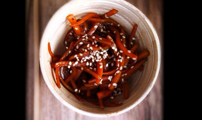 Kimpira de carottes - Recette de kimpira de carottes aux saveurs japonaises.
