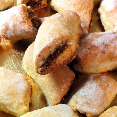 Biscuits aux figues séchées - Je vous propose de les préparer vous-même, afin d'épater vos amis lors d'un thé ou en dessert. A réserver aux grandes personnes !