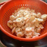 Salade de la mer à l’italienne - Attendre le refroidissement complet des crevettes avant de réserver au réfrigérateur.