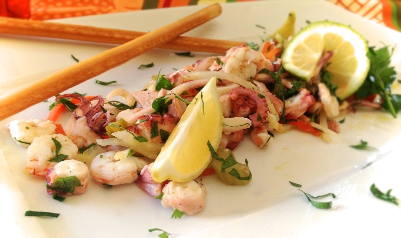 Salade de la mer à l’italienne - Cette salade de la mer, très en vogue en Sicile, est un vrai délice qui remplira votre assiette de soleil de Méditerranée !