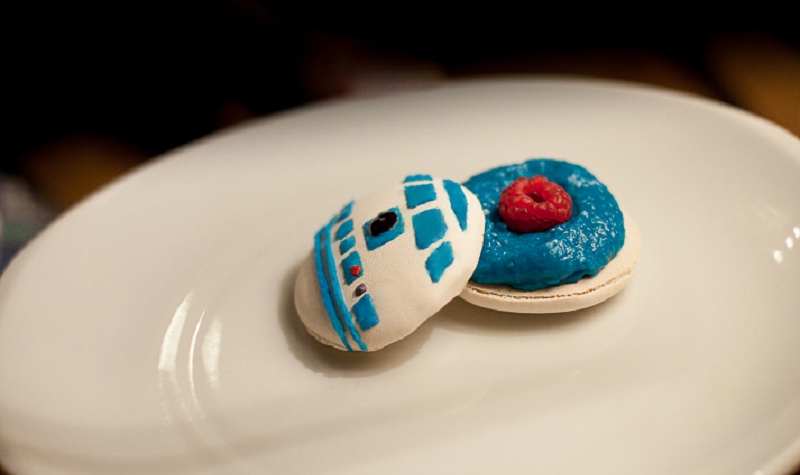 Macarons R2-D2 (Star Wars) - La force tu auras, ces macarons tu réussiras !
