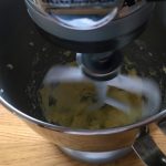 Taralli siciliani - Dans la cuve du robot munie de la feuille, faire ramollir le beurre.