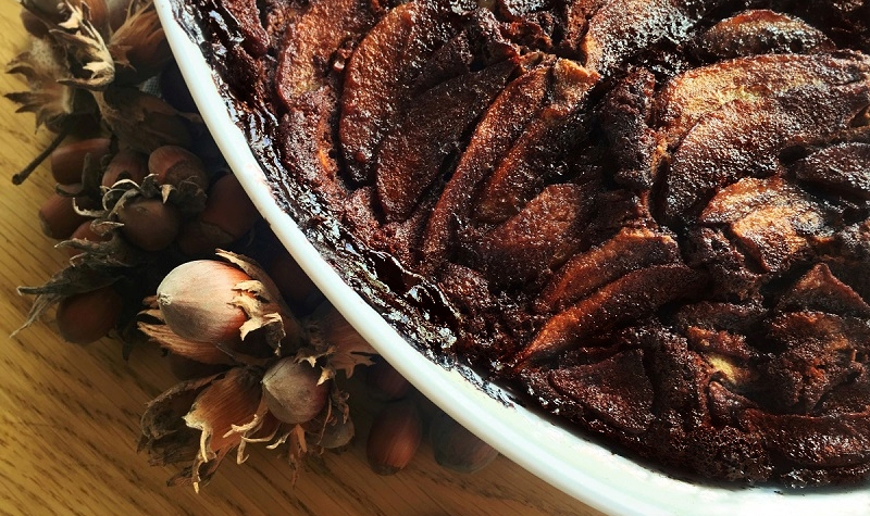 Moelleux au chocolat et aux poires - Pour un chaud-froid surprenant, accompagner ce dessert avec un sorbet à la poire !